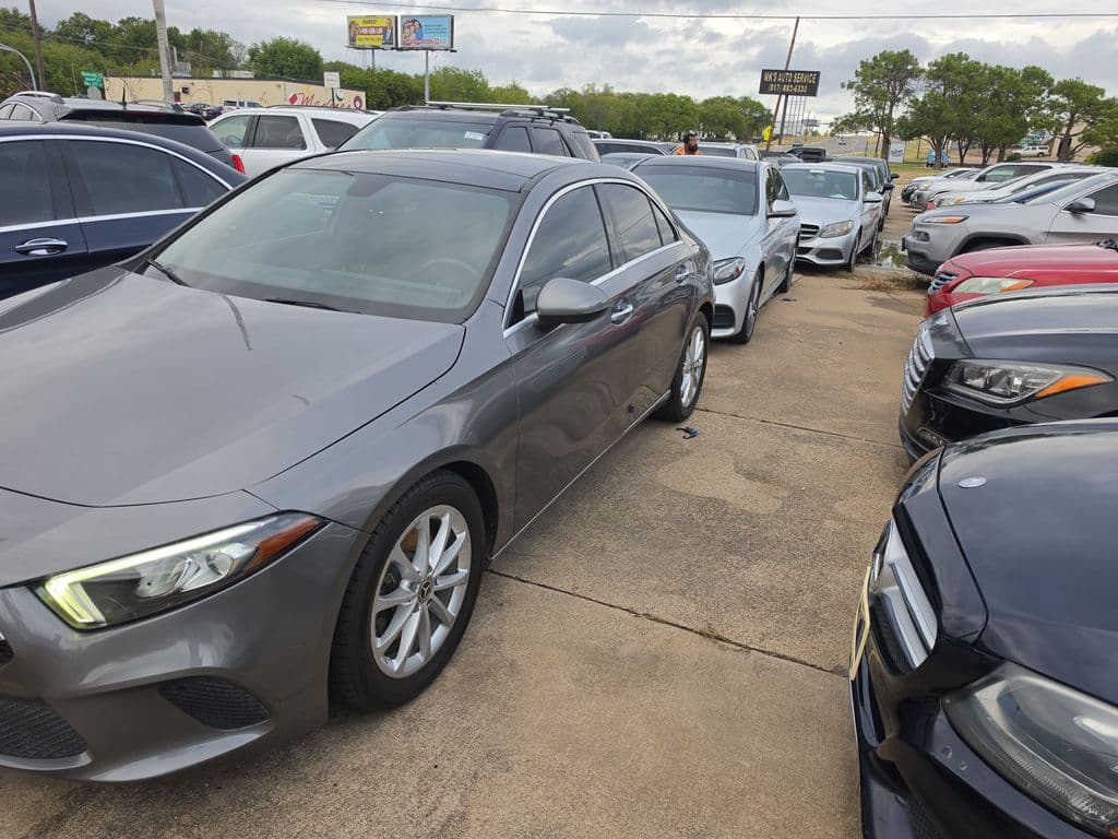 Vehicle photo