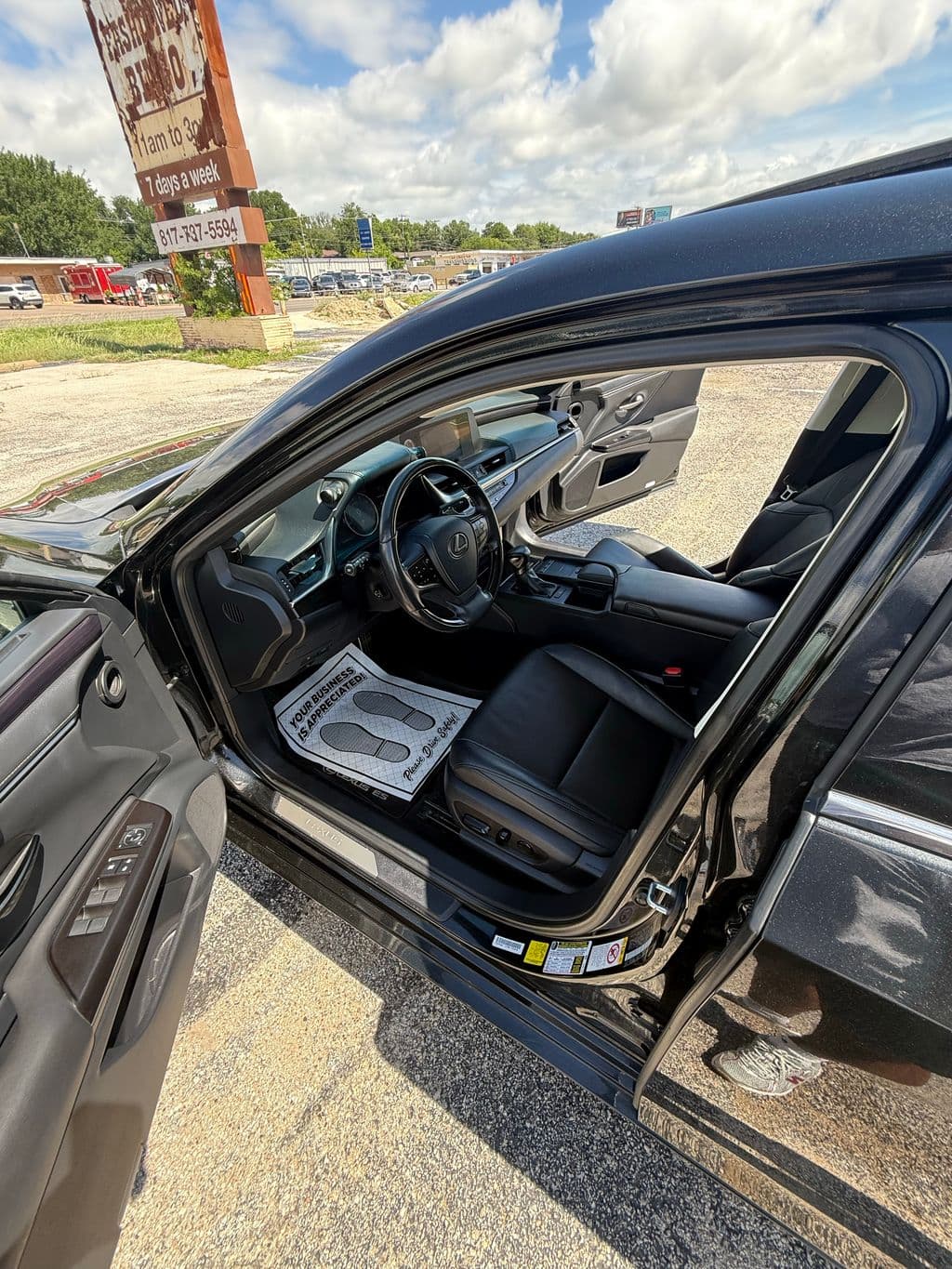 Vehicle photo