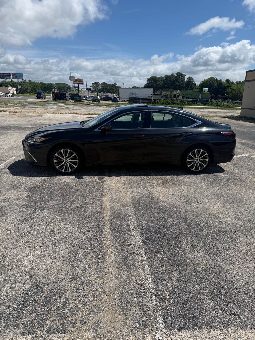 Vehicle photo